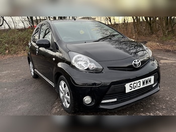 Used Toyota AYGO 2013 for sale - 77268179: Photo