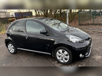 Used Toyota AYGO 2013 for sale - 77268179: Photo
