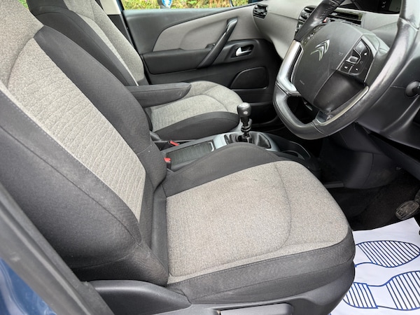 Used Citroen C4 Grand Picasso 2015 for sale - 76093900: Photo 18
