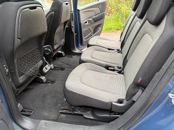 Used Citroen C4 Grand Picasso 2015 for sale - 76093900: Photo 23