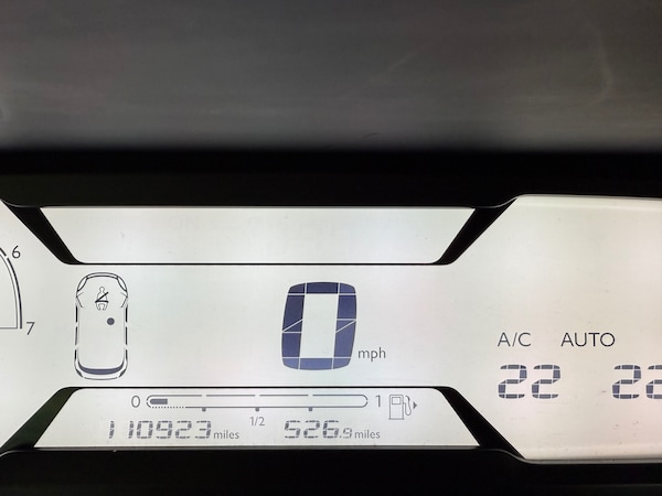 Used Citroen C4 Grand Picasso 2015 for sale - 76093900: Photo 27