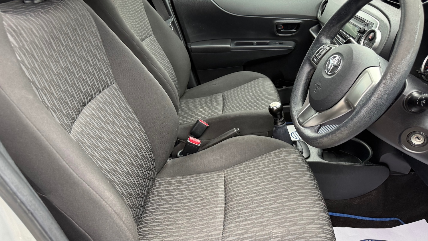 Used Toyota Yaris 2013 for sale - 77679030: Photo 13