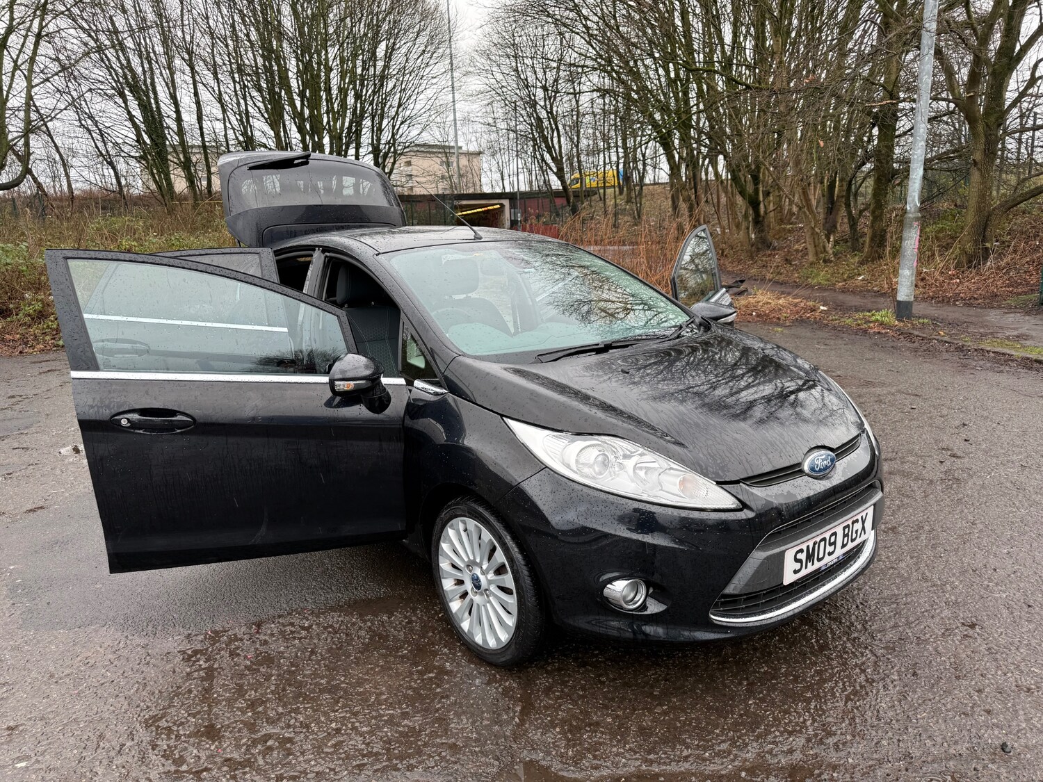 Used Ford Fiesta 2009 for sale - 77483836: Photo 23