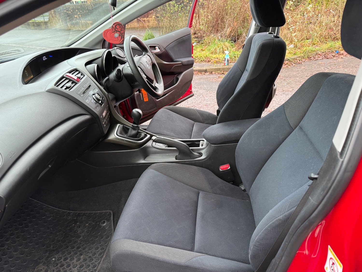 Used Honda Civic 2013 for sale - 76786954: Photo 17