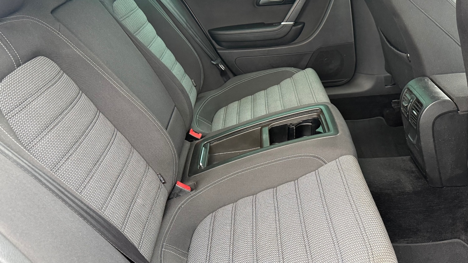 Used Volkswagen Passat 2009 for sale - 77228471: Photo 13