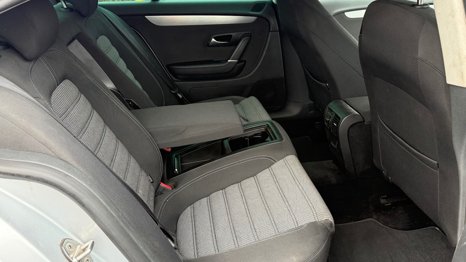 Used Volkswagen Passat 2009 for sale - 77228471: Photo 14