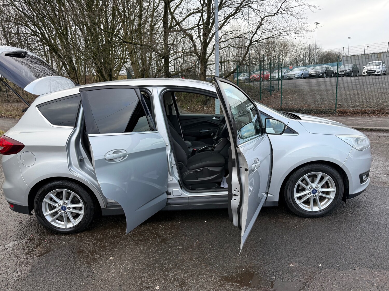 Used Ford C-Max 2016 for sale - 77483829: Photo 17