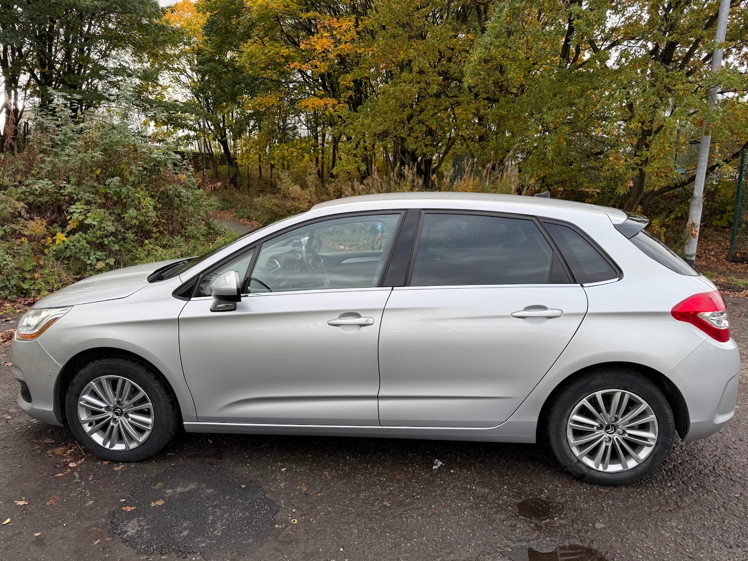 Used Citroen C4 2011 for sale - 76336042: Photo 7