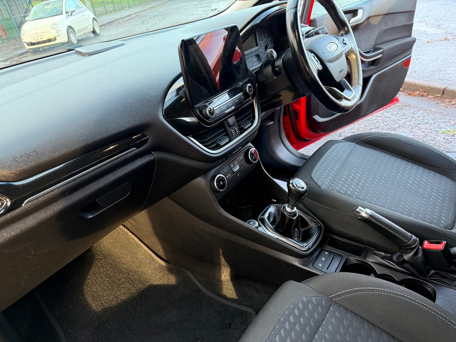 Used Ford Fiesta 2017 for sale - 76786961: Photo 24