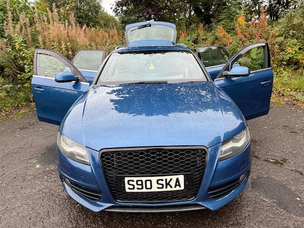 Used Audi A4 2010 for sale - 76149914: Photo 27