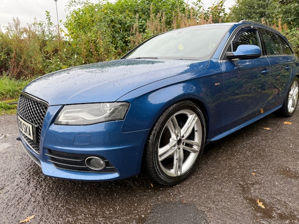 Used Audi A4 2010 for sale - 76149914: Photo 6