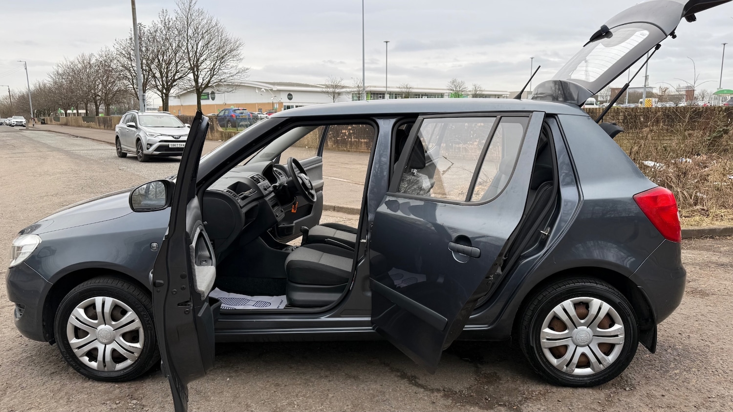 Used Skoda Fabia 2011 for sale - 77609858: Photo 21