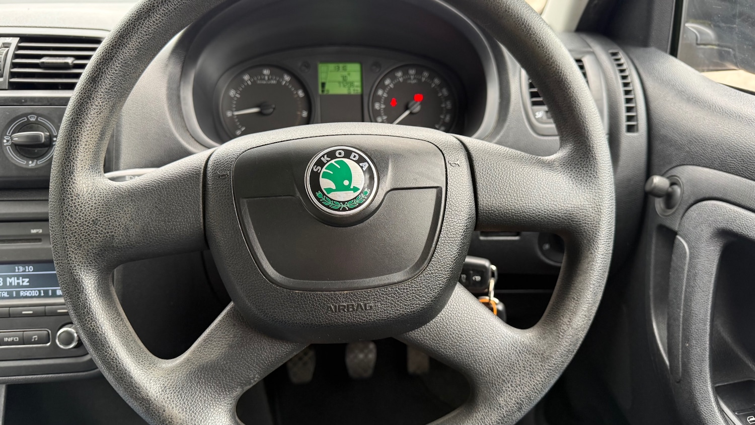 Used Skoda Fabia 2011 for sale - 77609858: Photo 27