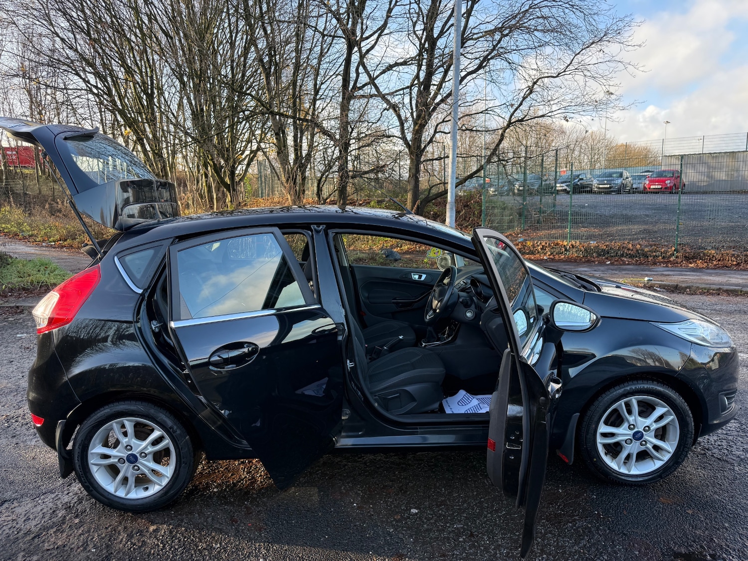 Used Ford Fiesta 2015 for sale - 76786962: Photo 18