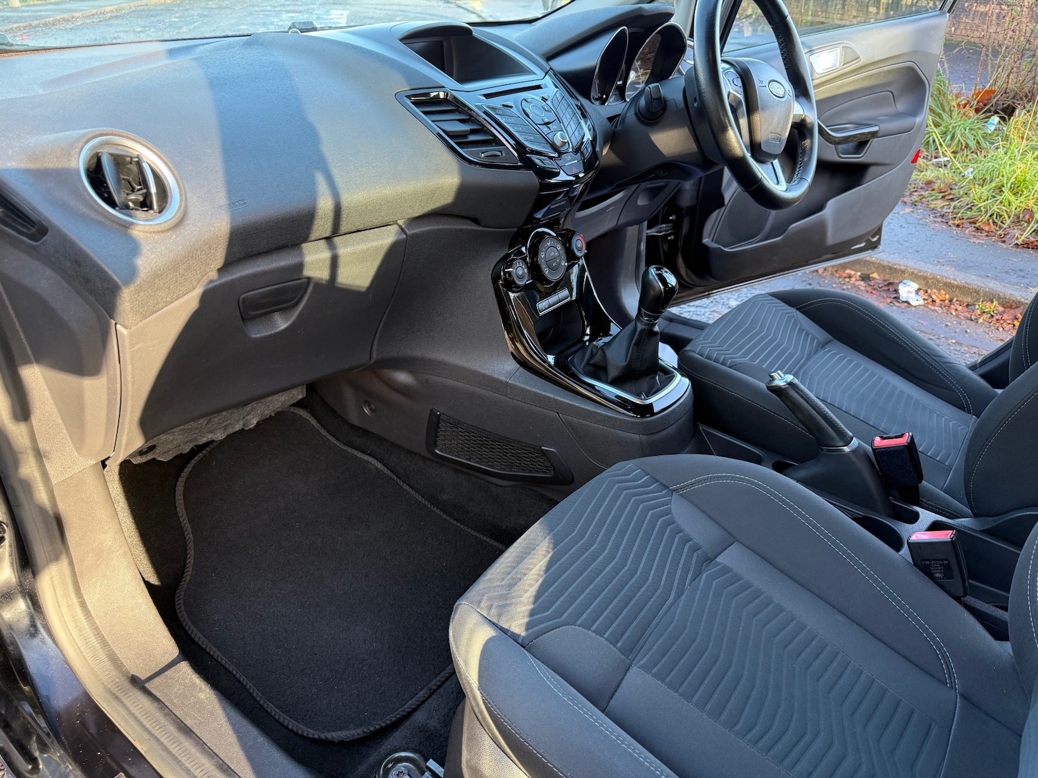 Used Ford Fiesta 2015 for sale - 76786962: Photo 19