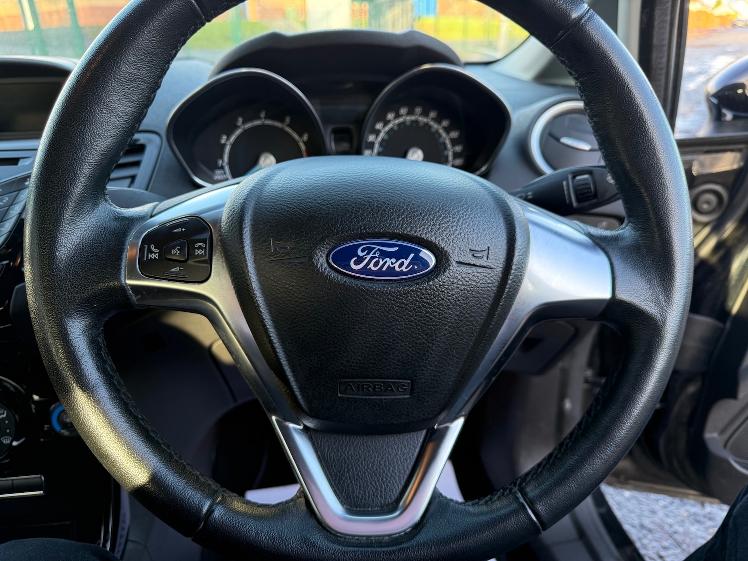 Used Ford Fiesta 2015 for sale - 76786962: Photo 24