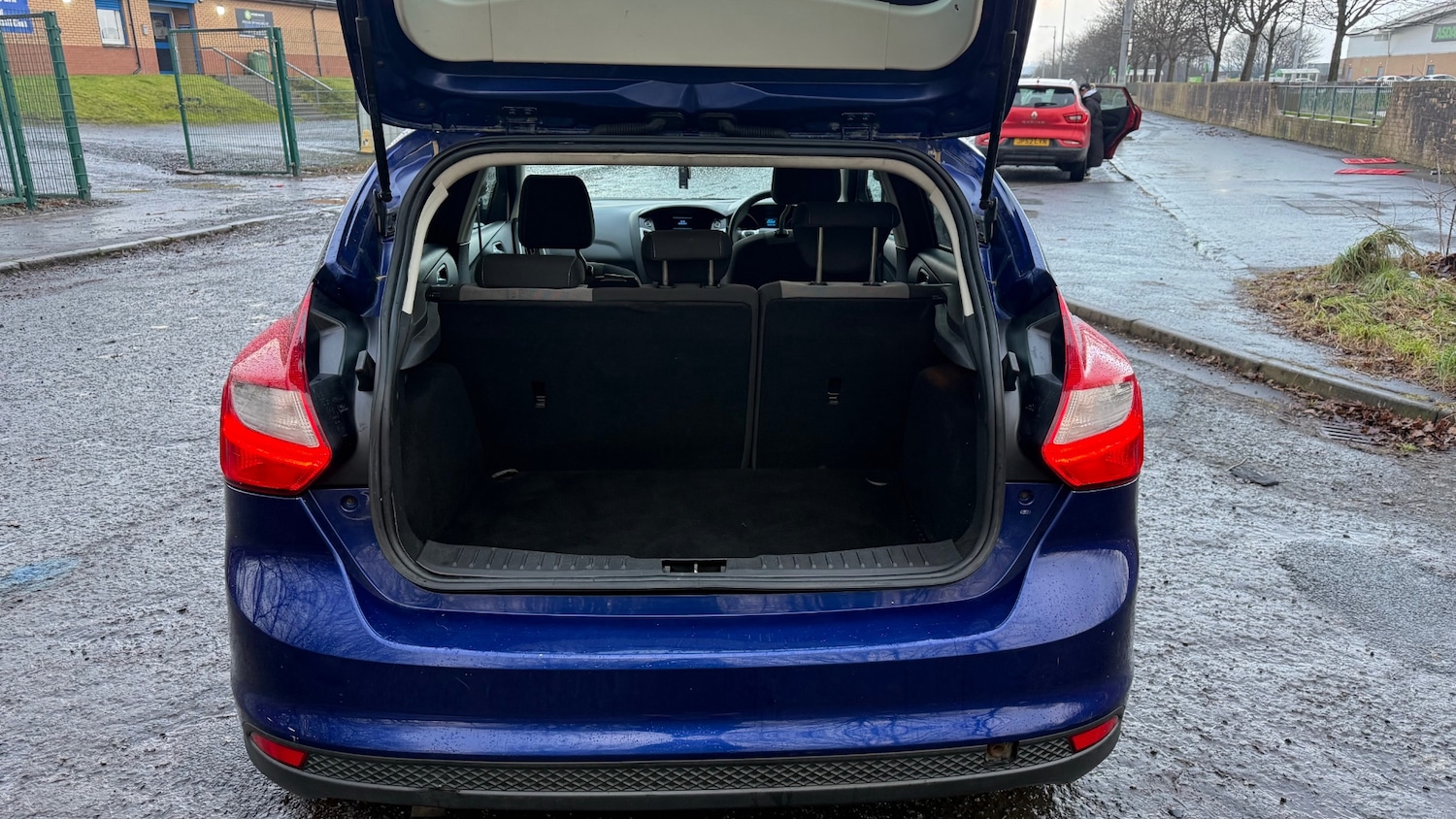 Used Ford Focus 2013 for sale - 77314198: Photo 11