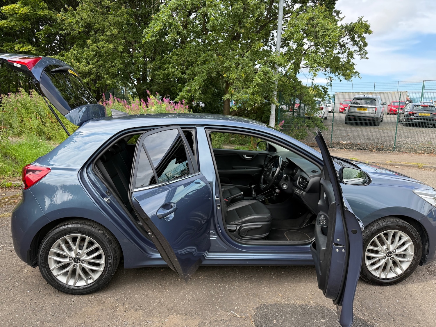Vehicle 19