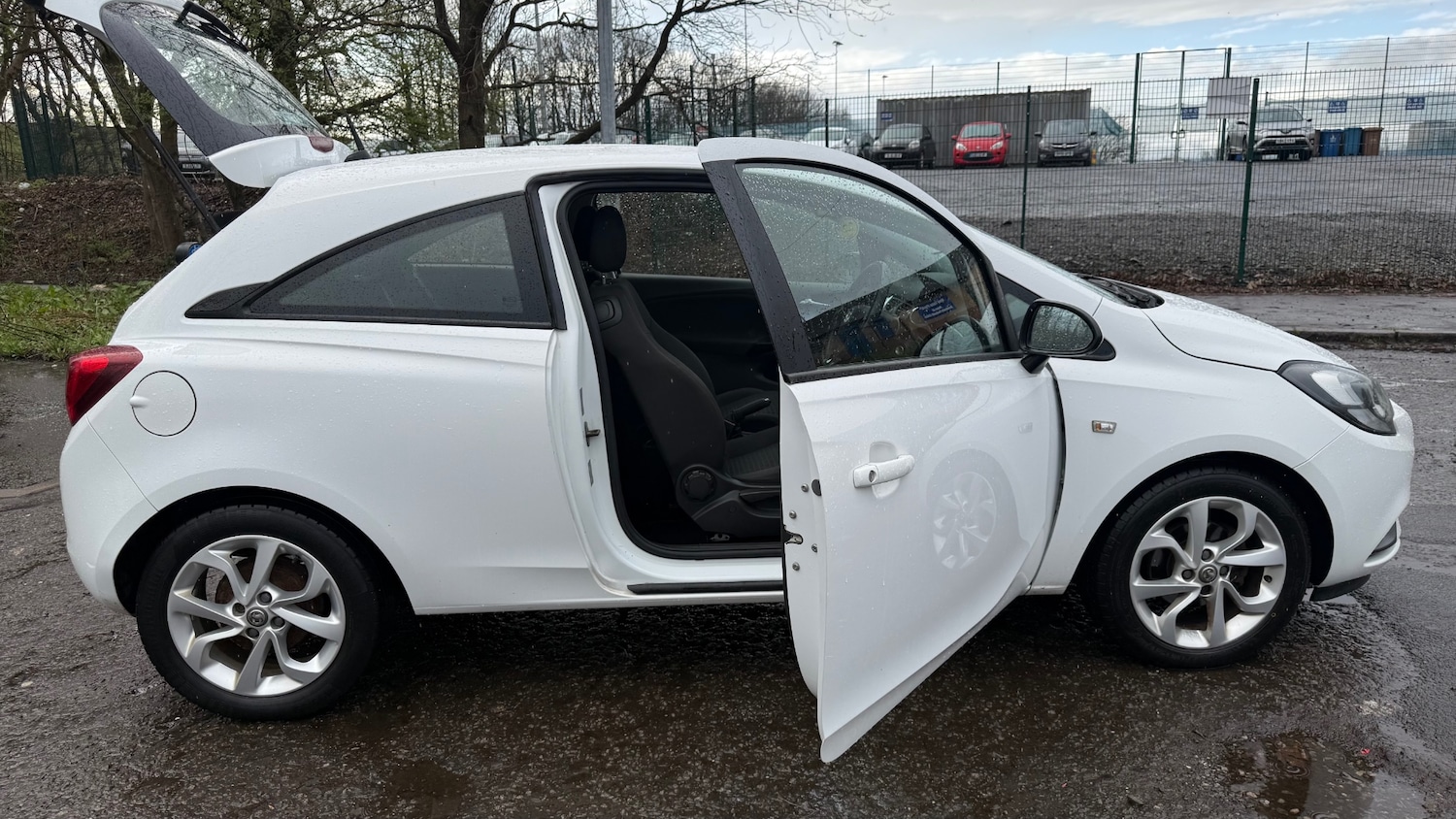 Used Vauxhall Corsa 2015 for sale - 77994443: Photo 15