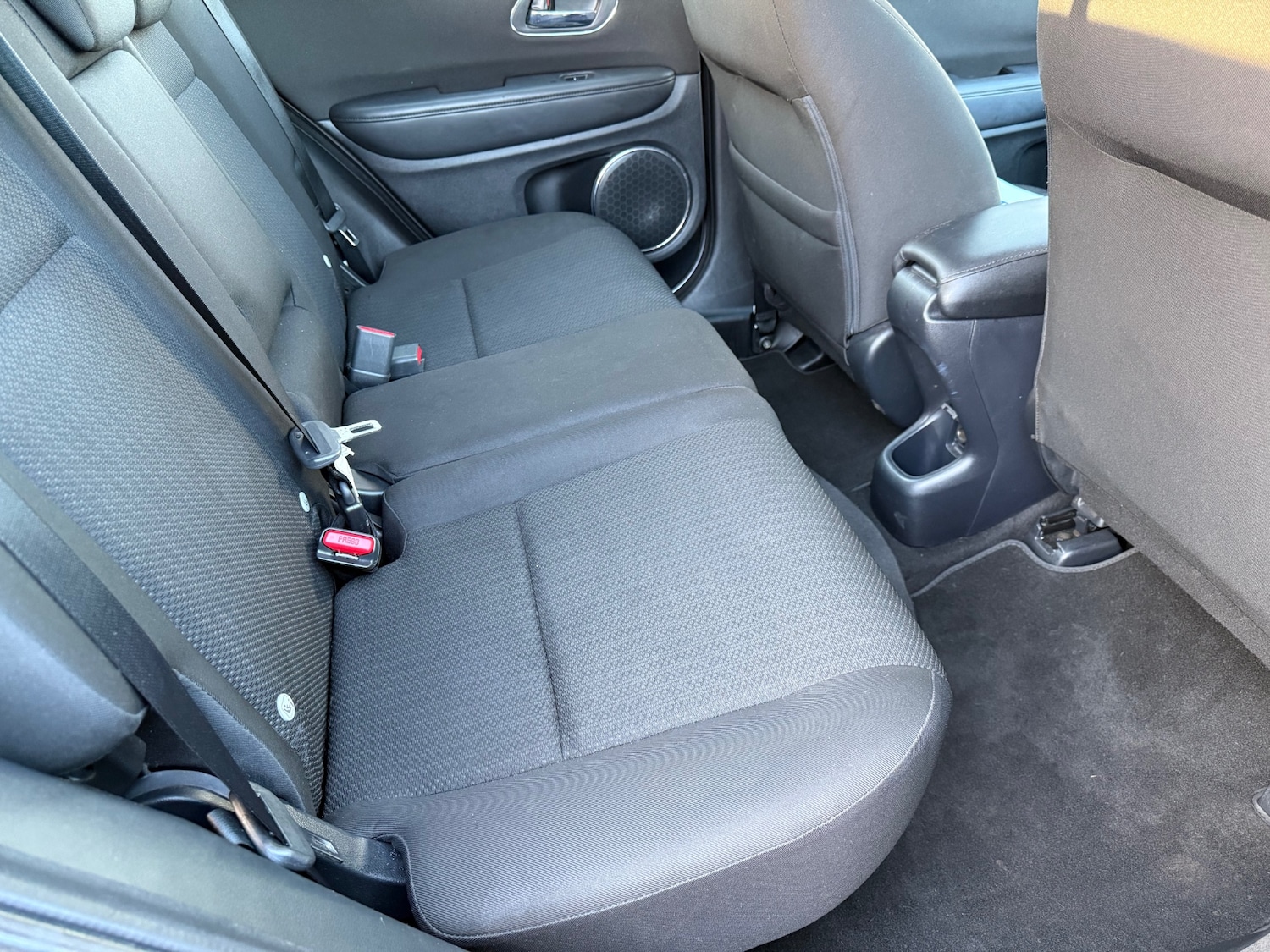 Used Honda HR-V 2015 for sale - 76786958: Photo 14