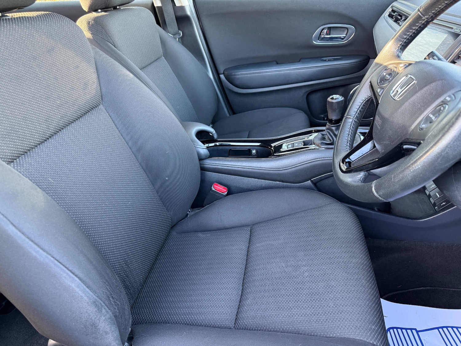 Used Honda HR-V 2015 for sale - 76786958: Photo 15