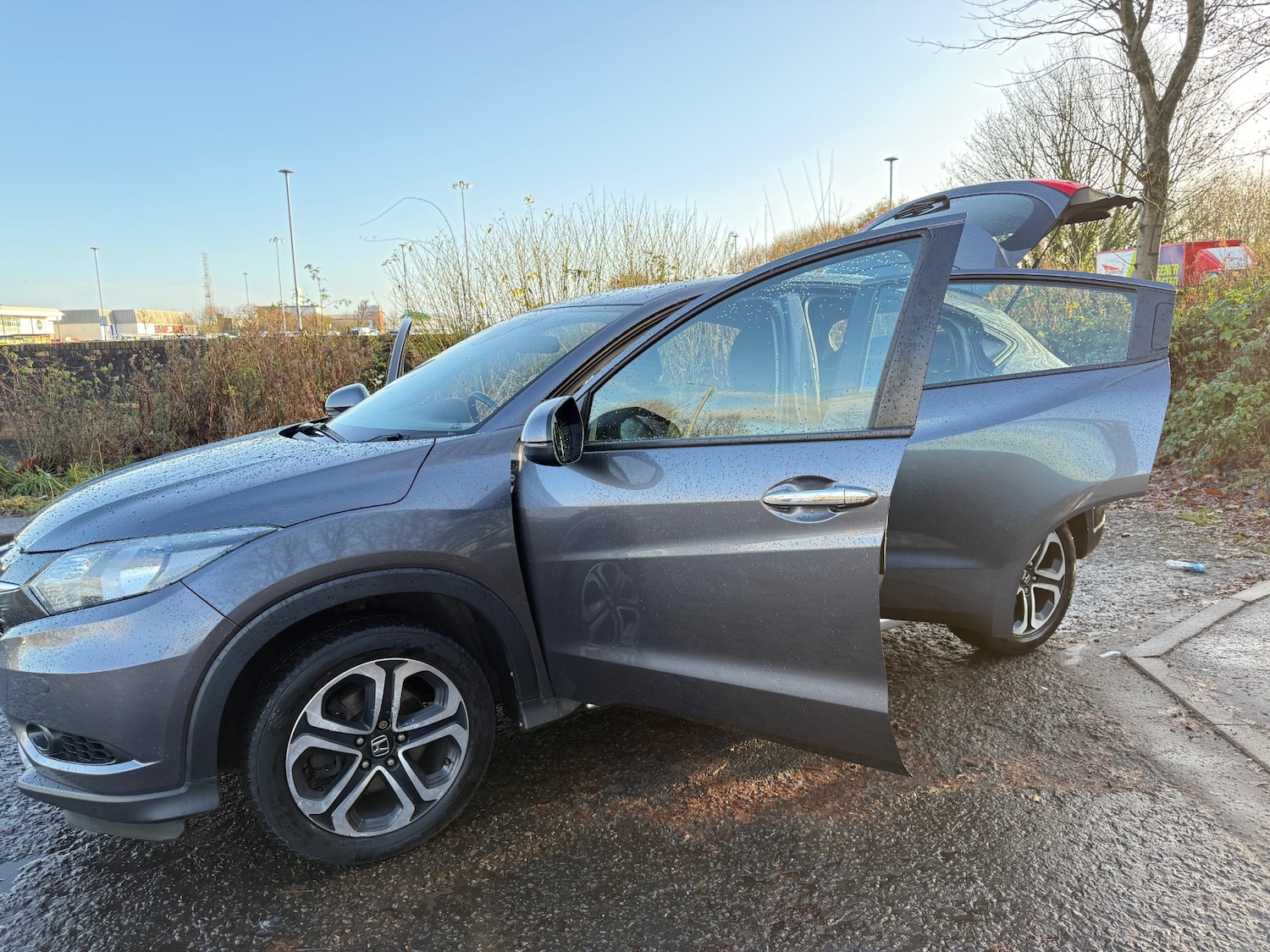 Used Honda HR-V 2015 for sale - 76786958: Photo 24