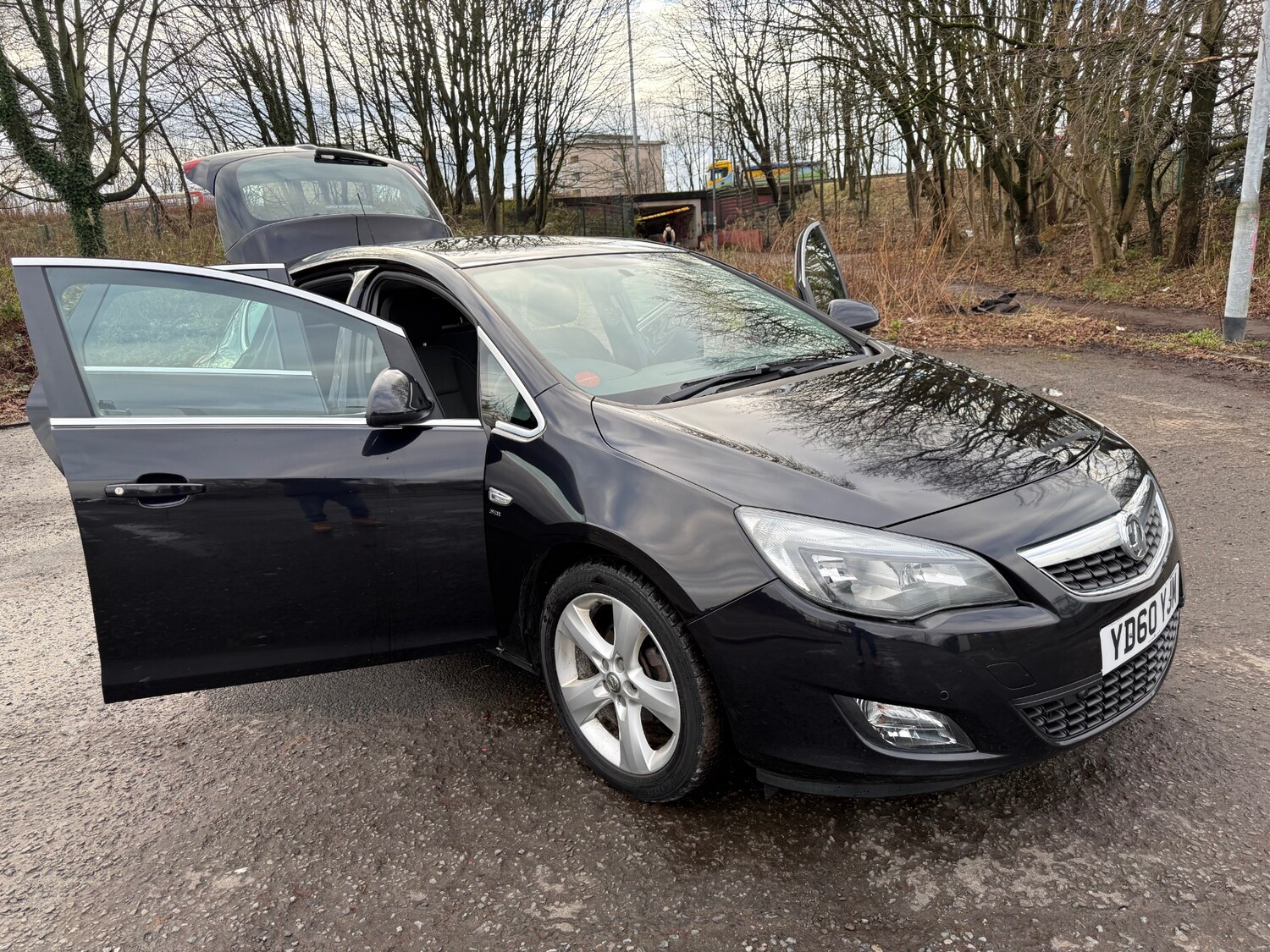 Used Vauxhall Astra 2010 for sale - 77483822: Photo 24