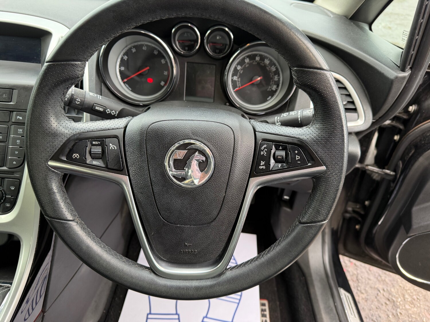 Used Vauxhall Astra 2010 for sale - 77483822: Photo 27