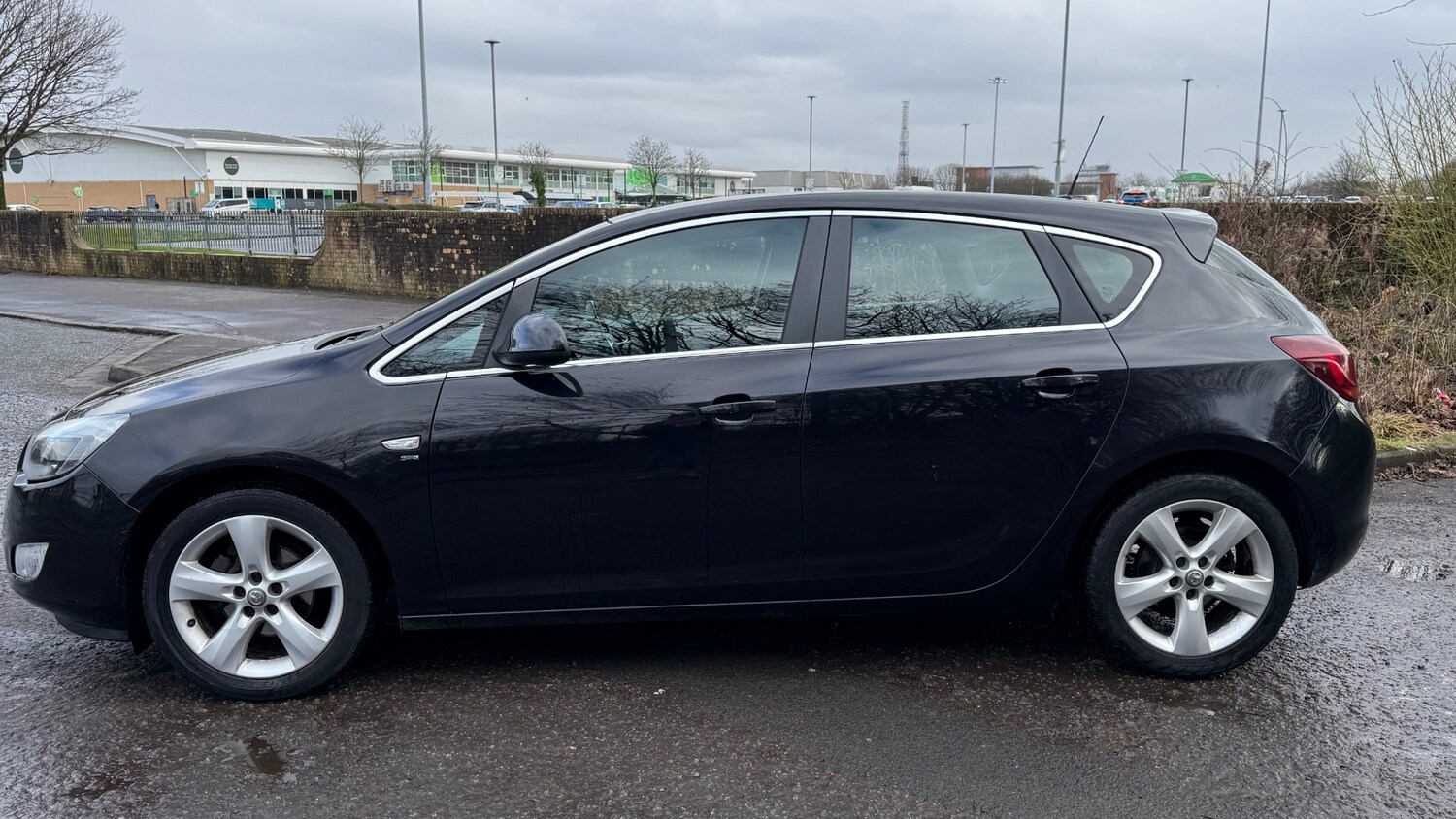 Used Vauxhall Astra 2010 for sale - 77483822: Photo 8