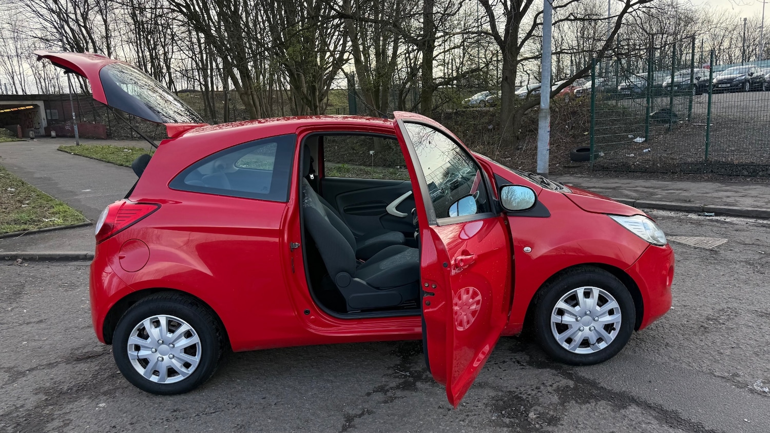 Used Ford Ka 2013 for sale - 77938249: Photo 16