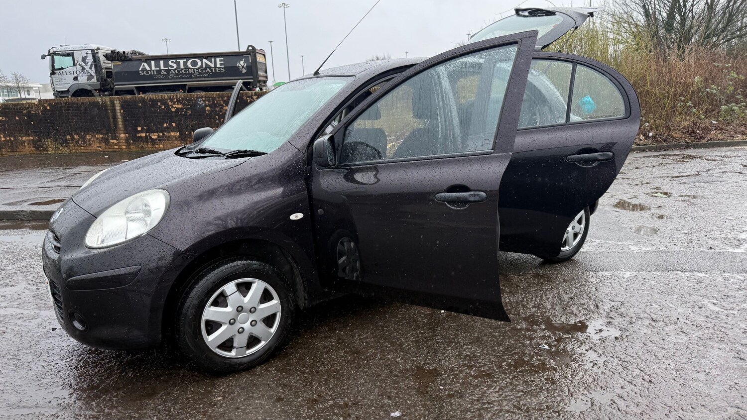 Used Nissan Micra 2011 for sale - 77681591: Photo 23
