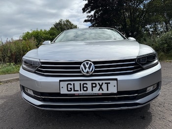 Volkswagen - Passat
