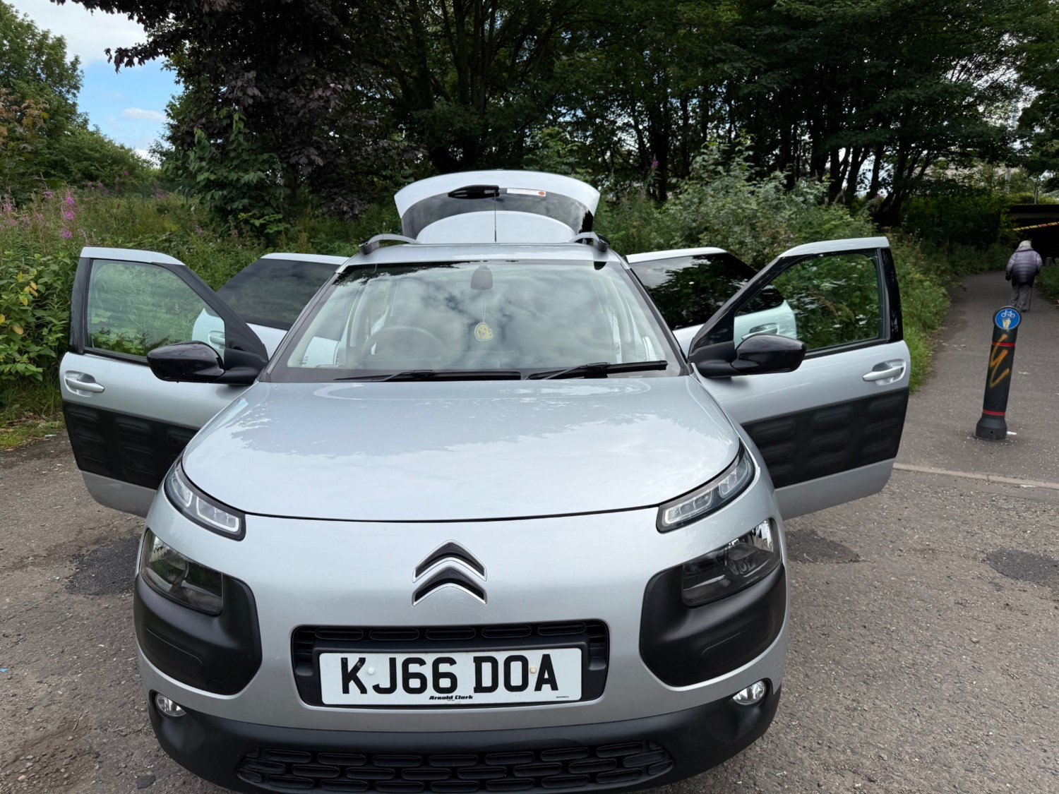 Vehicle 27