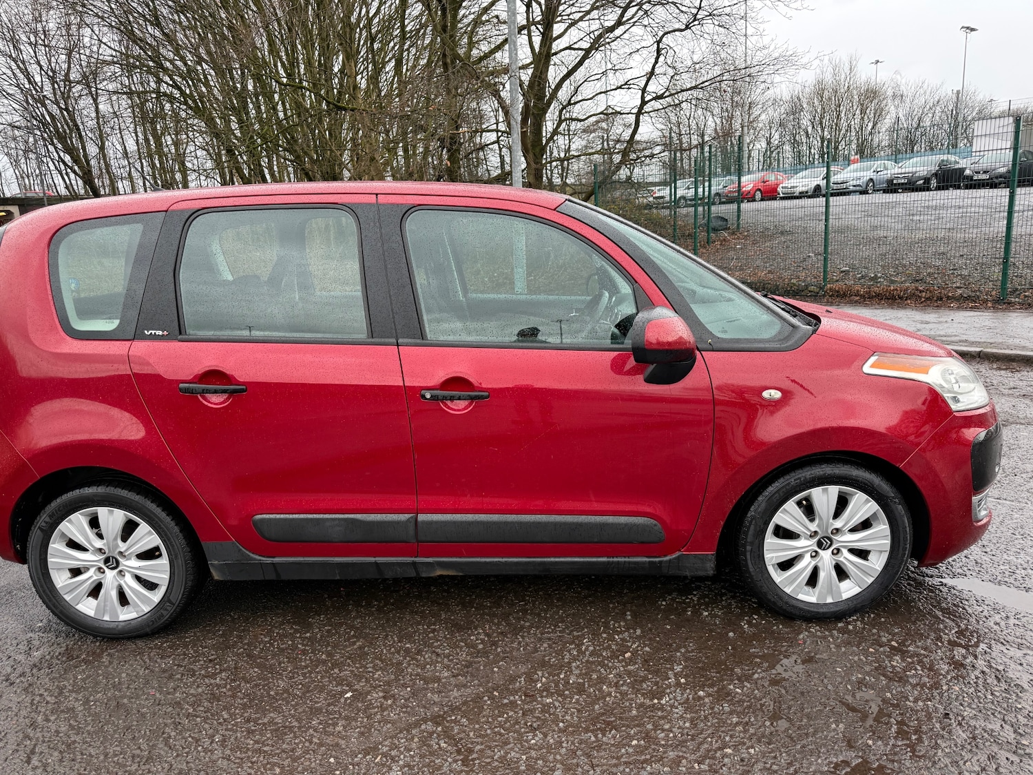 Used Citroen C3 Picasso 2011 for sale - 77483723: Photo 5