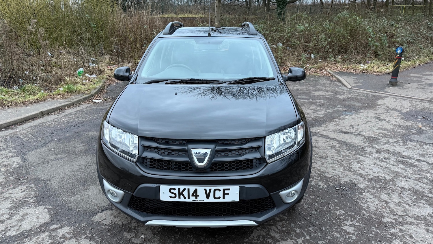 Used Dacia Sandero Stepway 2014 for sale - 77340303: Photo 2