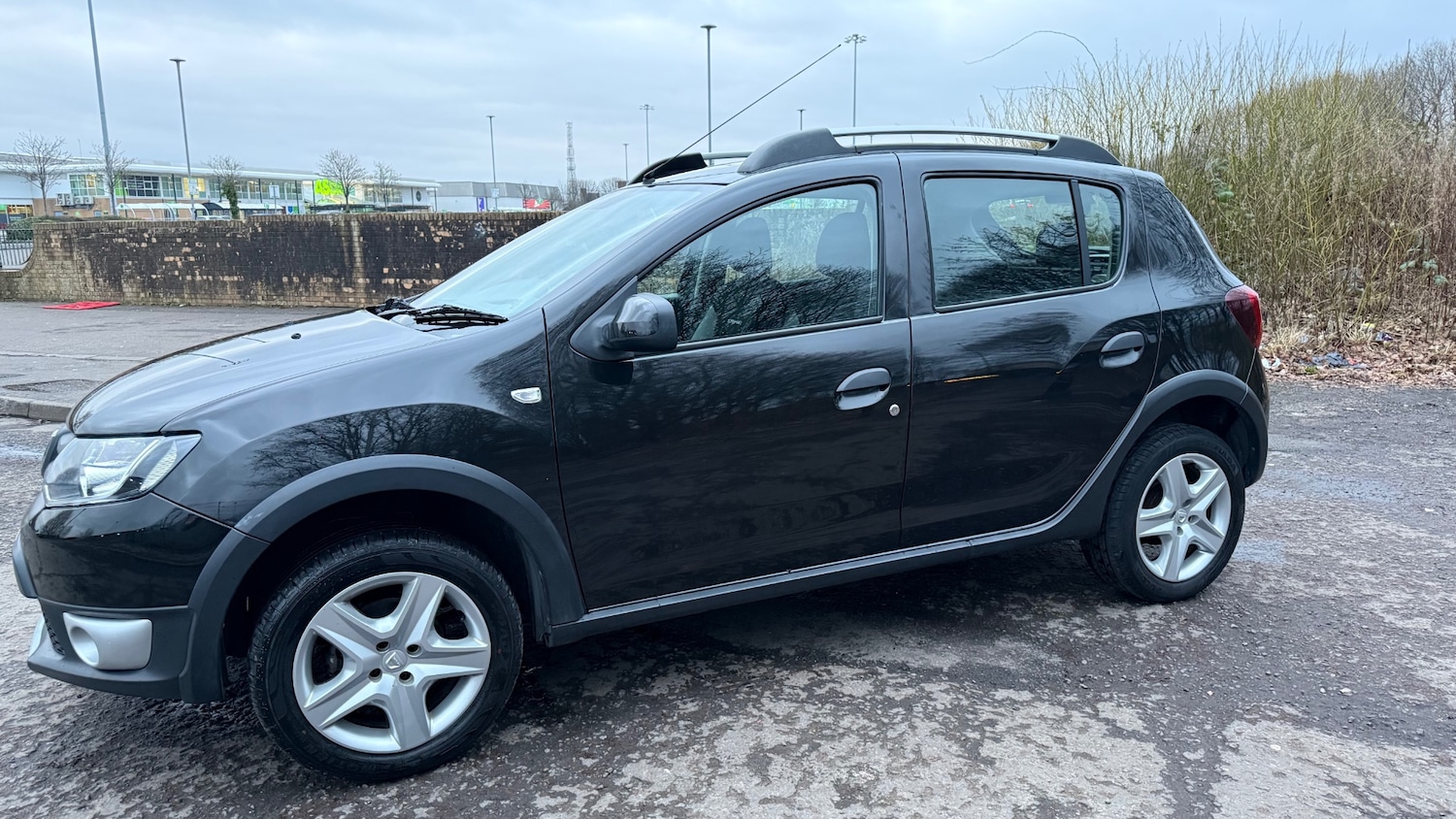 Used Dacia Sandero Stepway 2014 for sale - 77340303: Photo 7