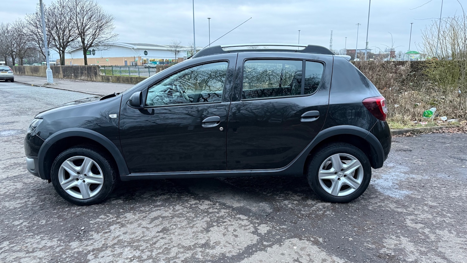 Used Dacia Sandero Stepway 2014 for sale - 77340303: Photo 8