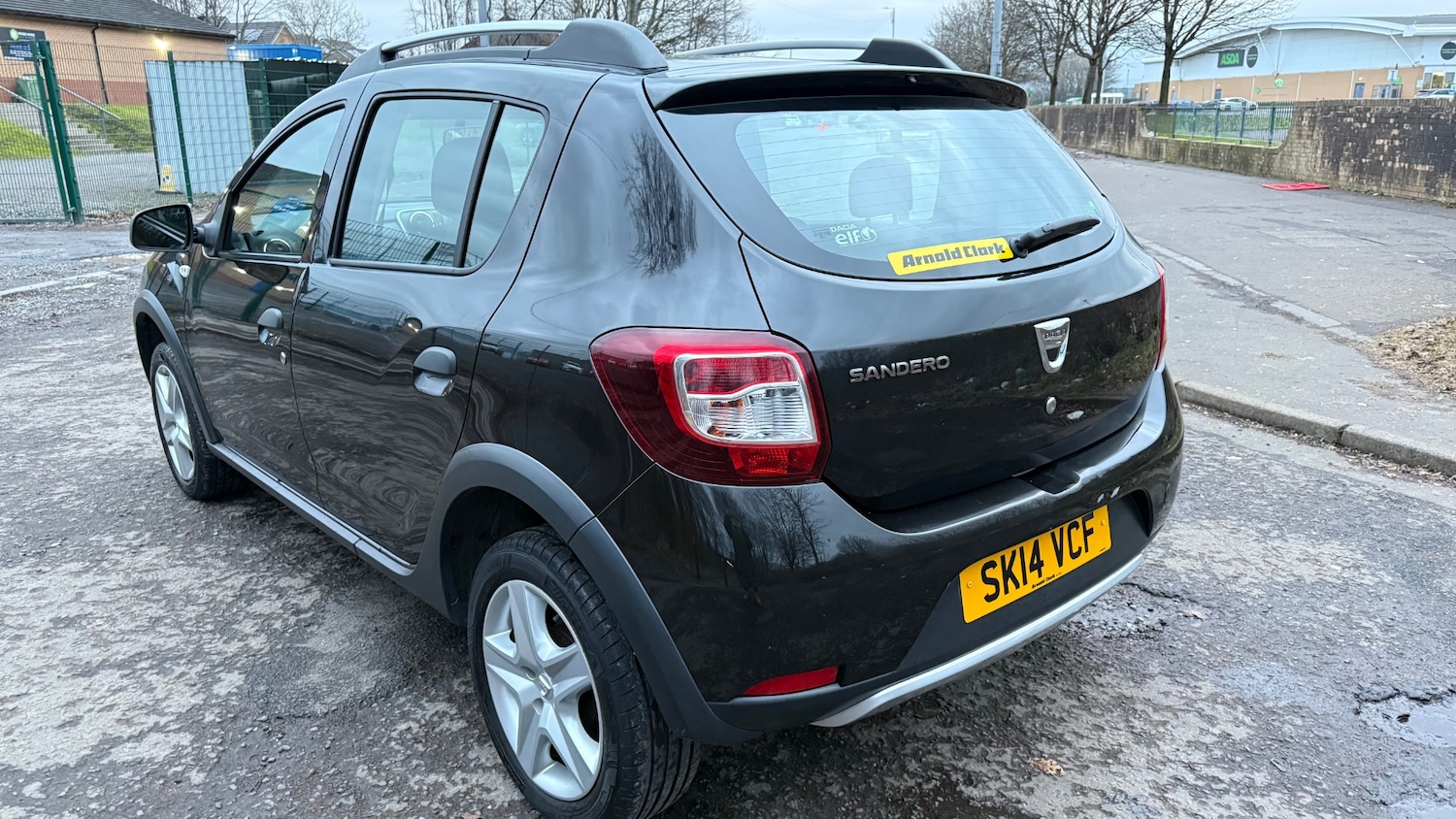 Used Dacia Sandero Stepway 2014 for sale - 77340303: Photo 9