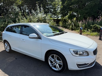 Used Volvo V60 2014 for sale - 75588041: Photo