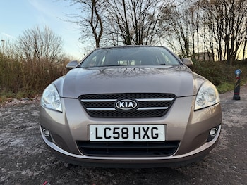 2008 (58) - 1.6 LS 5dr