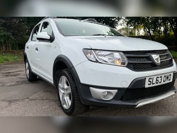 Used Dacia Sandero Stepway 2013 for sale - 79835303: Photo
