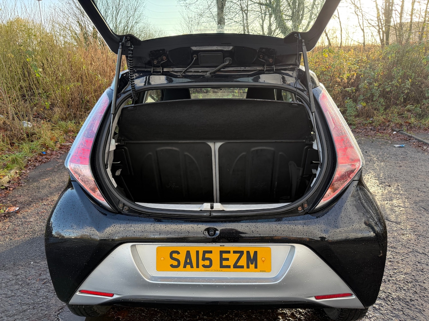 Used Toyota AYGO 2015 for sale - 76786956: Photo 11