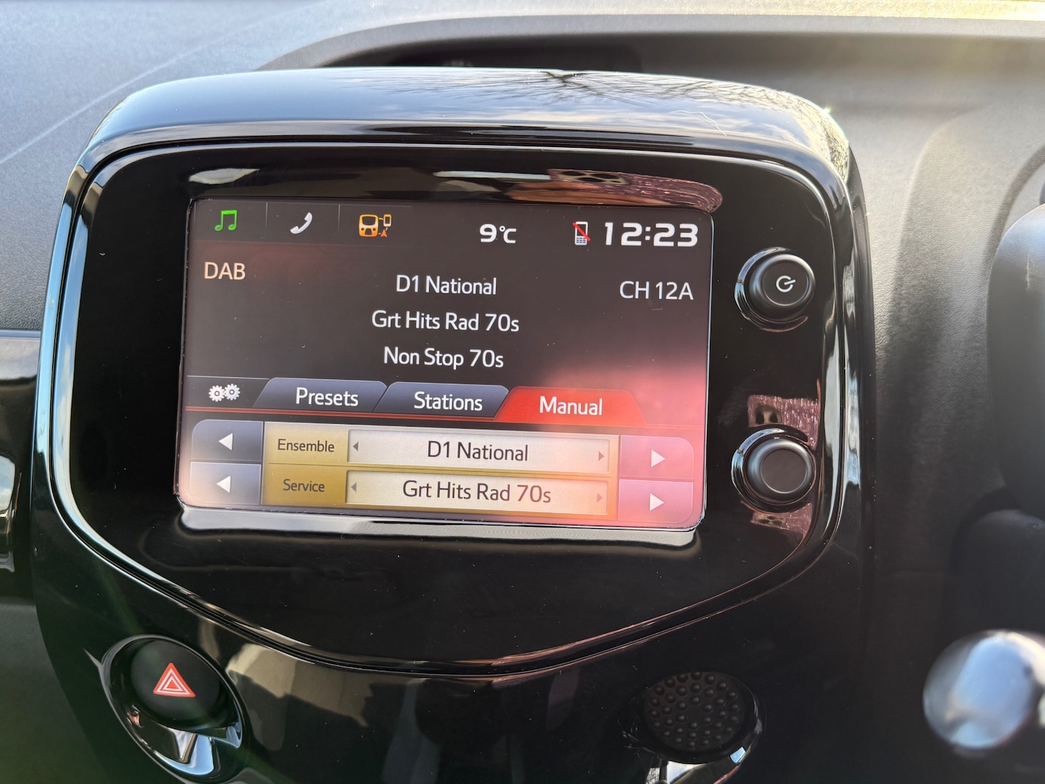 Used Toyota AYGO 2015 for sale - 76786956: Photo 22