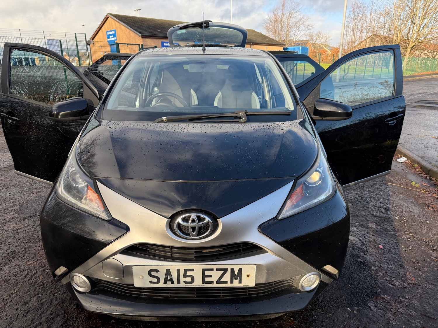 Used Toyota AYGO 2015 for sale - 76786956: Photo 26
