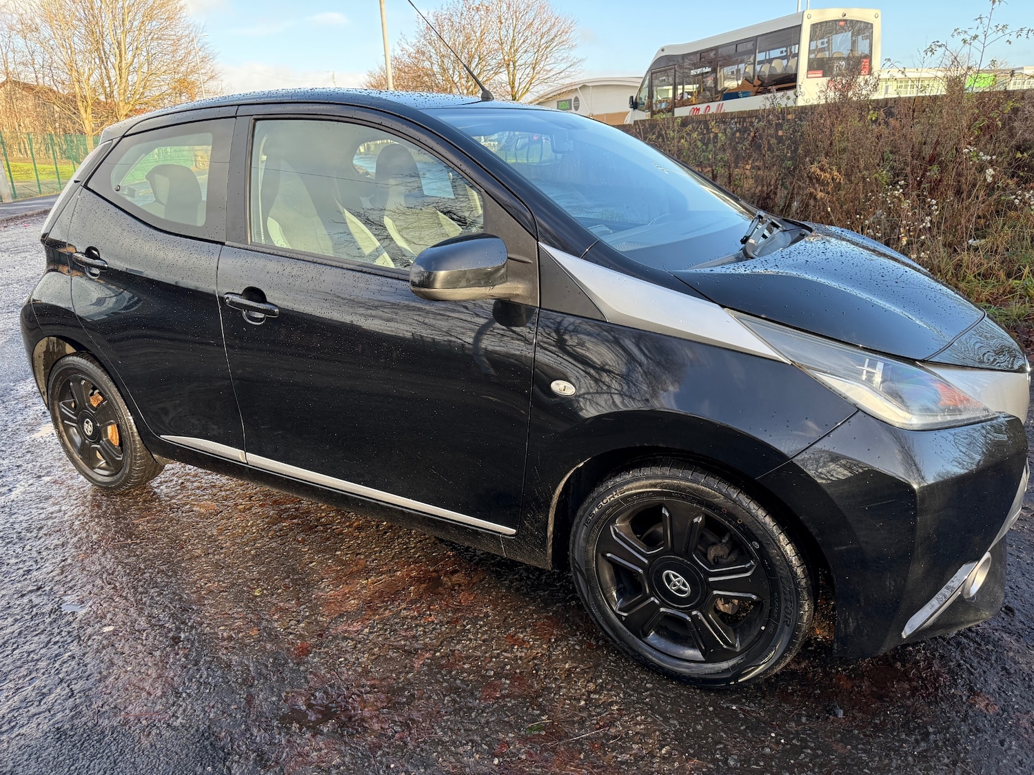 Used Toyota AYGO 2015 for sale - 76786956: Photo 4