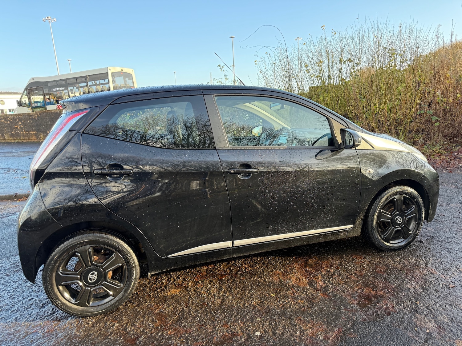 Used Toyota AYGO 2015 for sale - 76786956: Photo 5