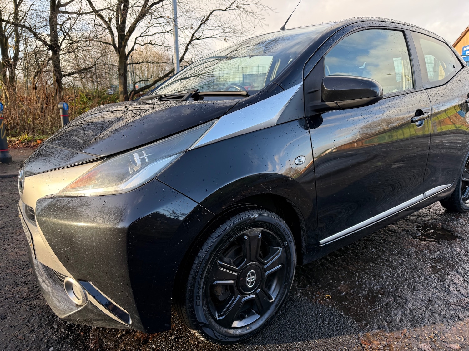 Used Toyota AYGO 2015 for sale - 76786956: Photo 6