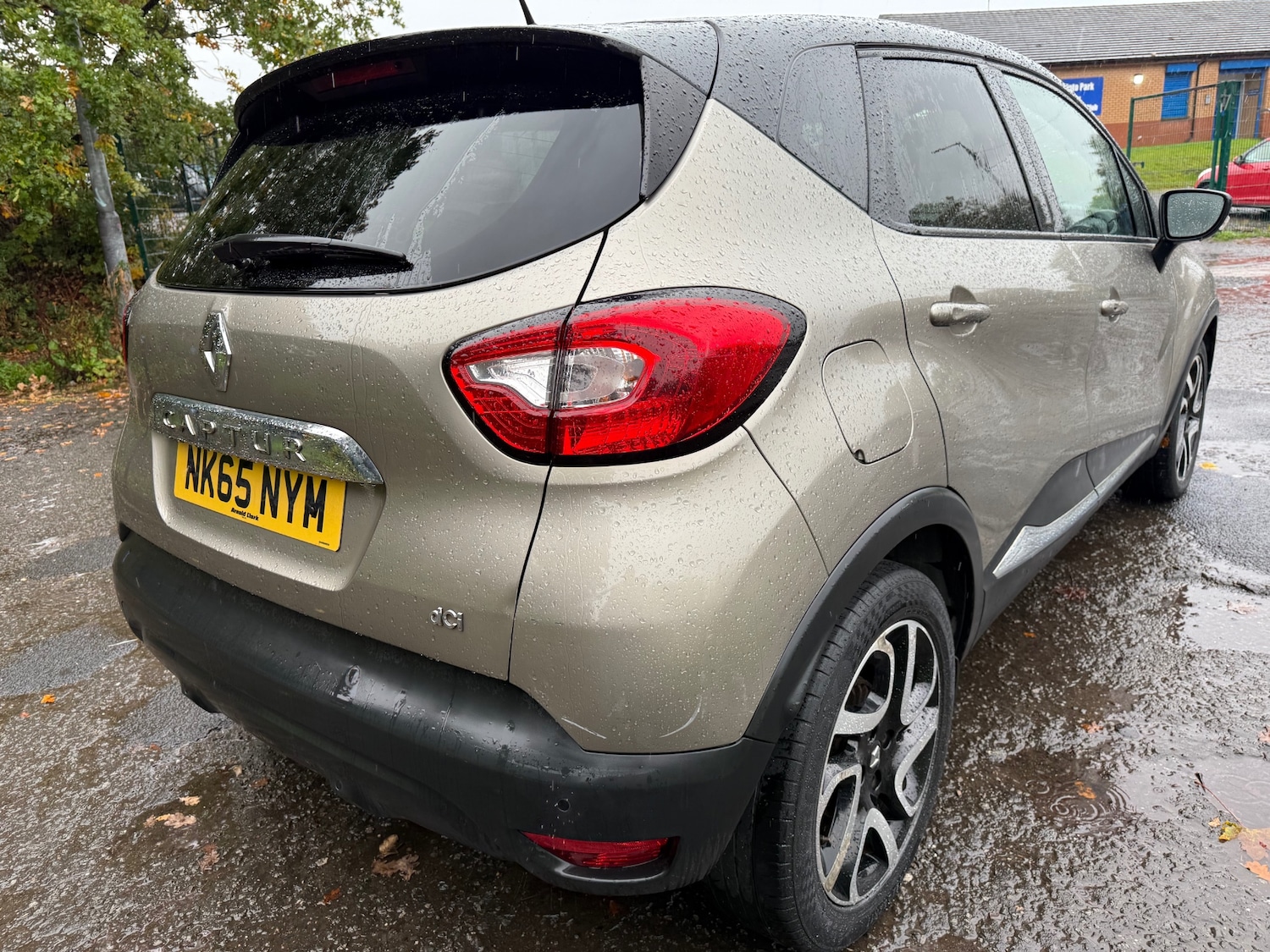 Used Renault Captur 2015 for sale - 76151065: Photo 11