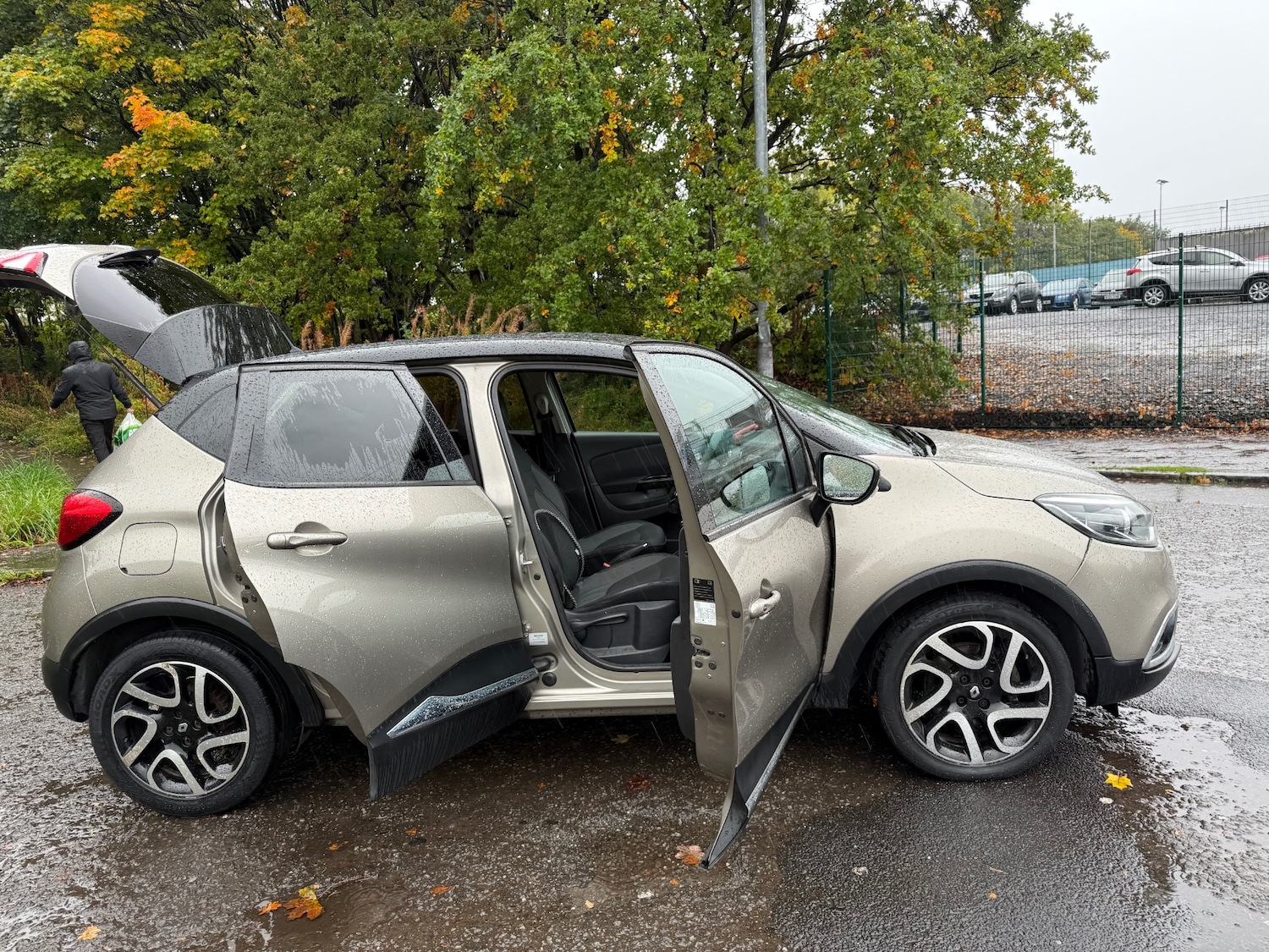 Used Renault Captur 2015 for sale - 76151065: Photo 16