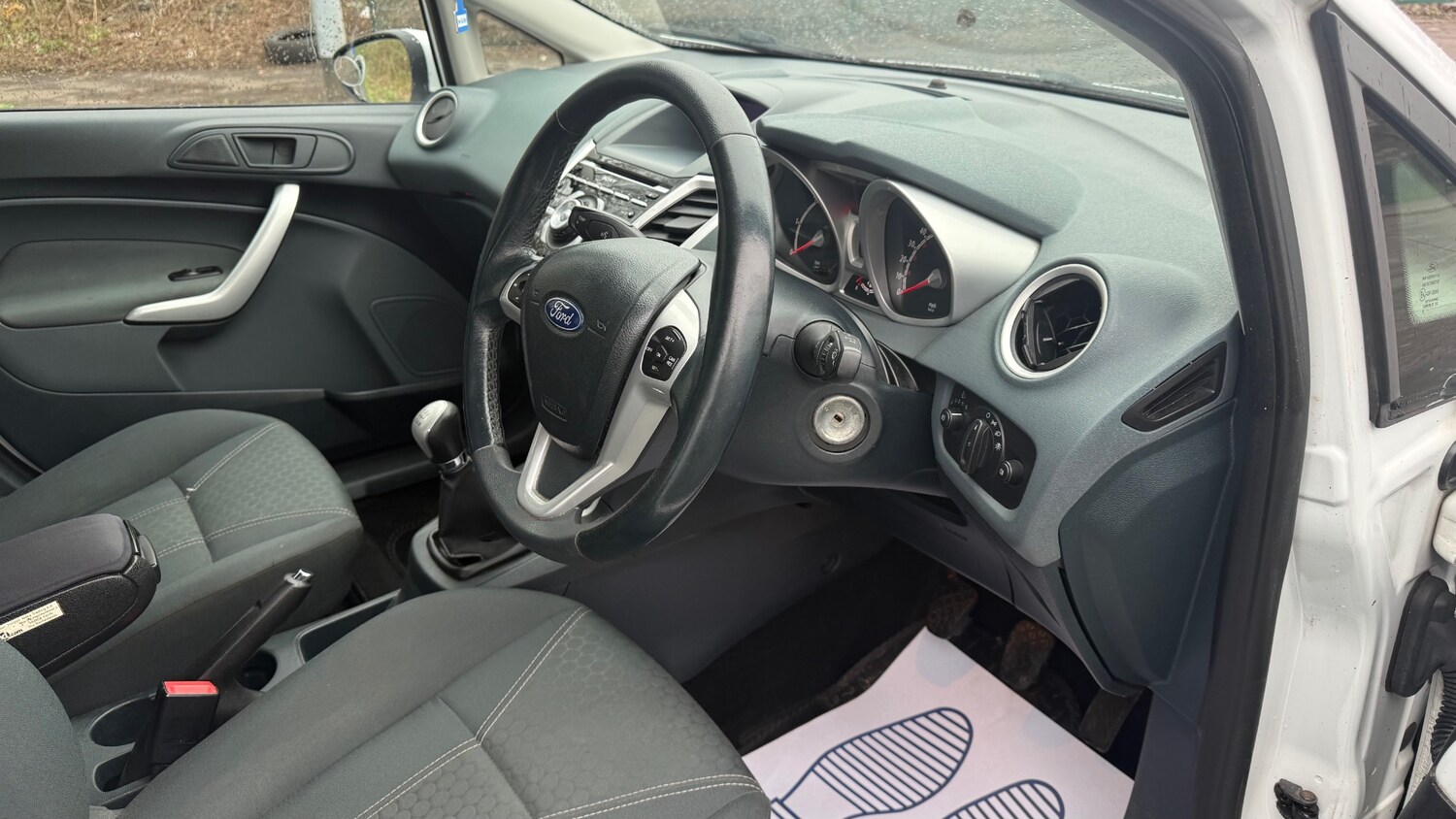 Used Ford Fiesta 2011 for sale - 77994447: Photo 15